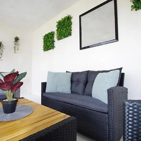 Apartment In Mit Grill Und Garten